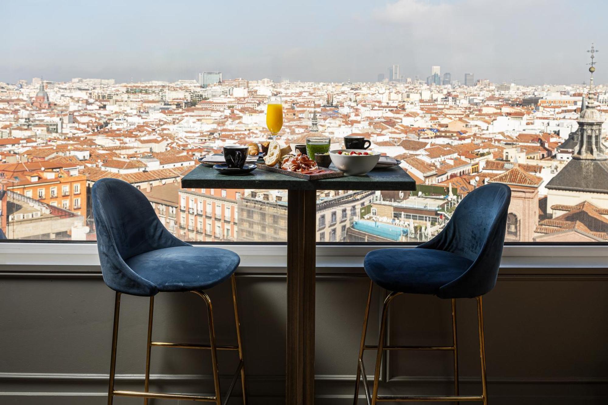 Aparthotel Smartr Madrid Chueca Esterno foto