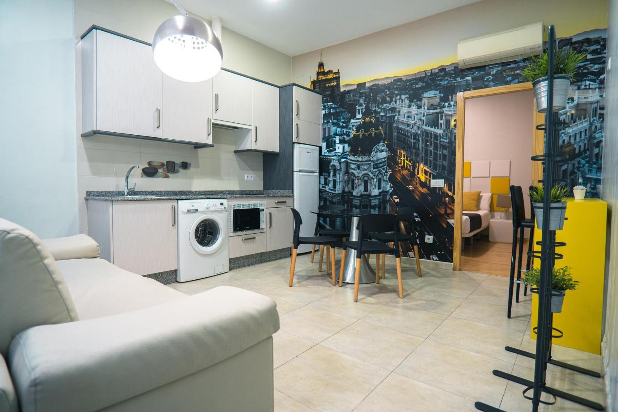 Aparthotel Smartr Madrid Chueca Esterno foto
