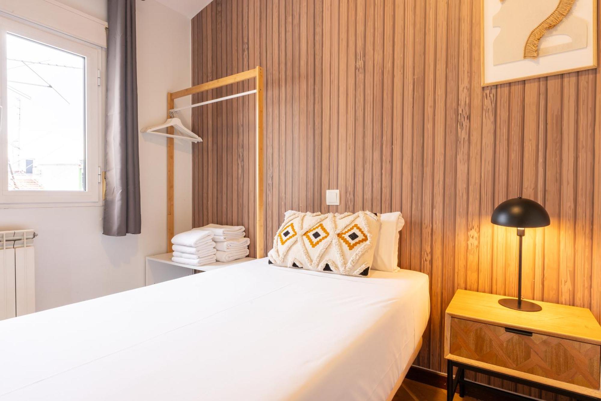 Aparthotel Smartr Madrid Chueca Esterno foto