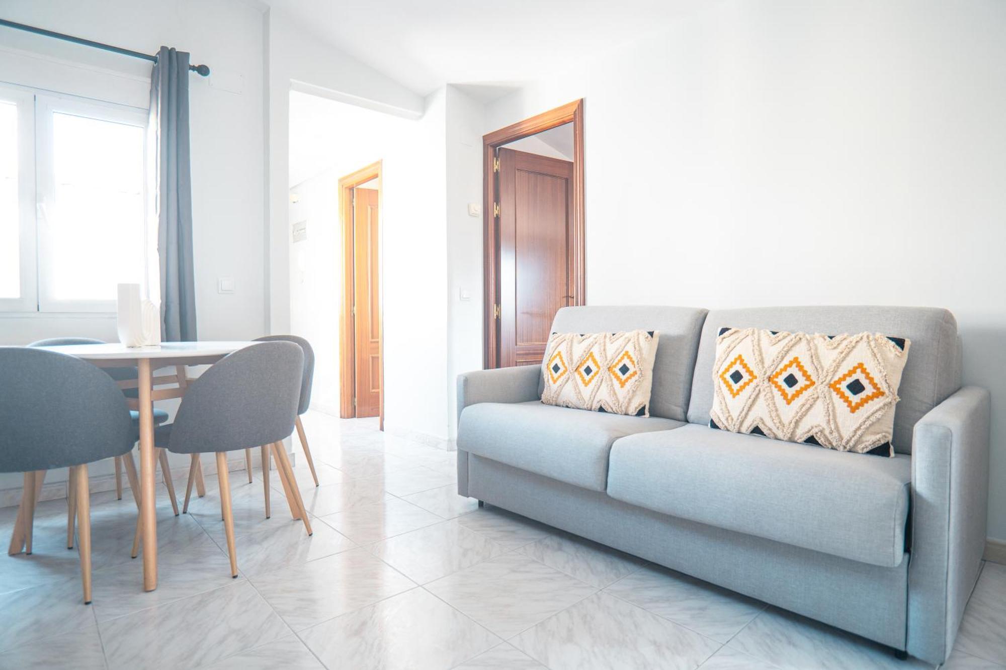 Aparthotel Smartr Madrid Chueca Esterno foto